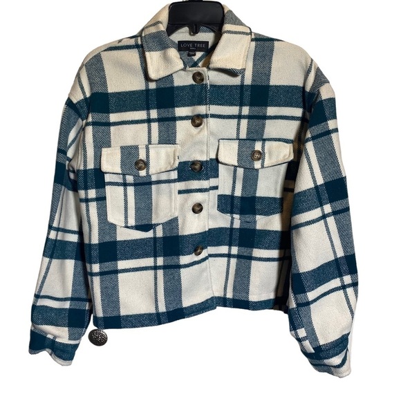 Love Tree Jackets & Blazers - Love Tree Women's size Small oversized shacket cropped teal green white plaid